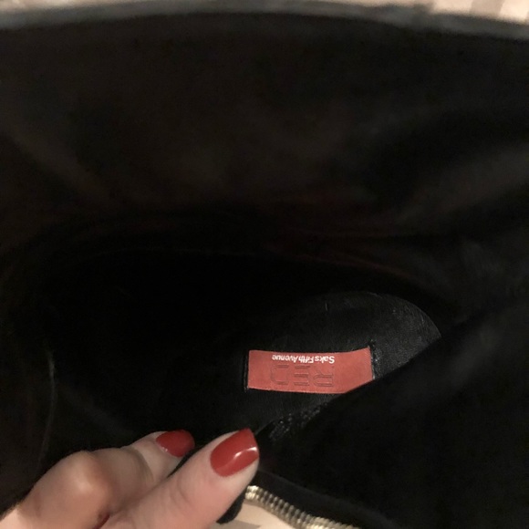 Red by Saks Fifth Avenue booties - Picture 5 of 6